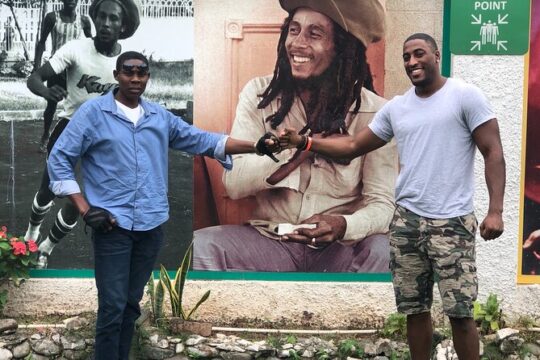 Private Tour from Montego Bay to Bob Marley Museum Kingston