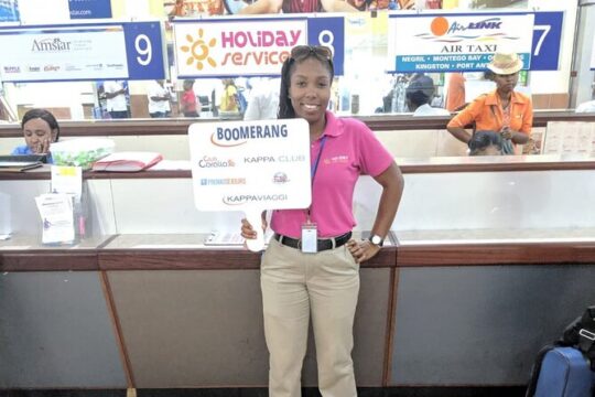 One Way Airport Transportation: MBJ Airport to Jamaica Hotels on Coach Bus