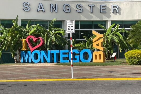 PRIVATE AIRPORT transfer MONTEGO BAY AREAS/WITH 420 0PTION