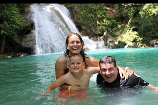 Private Blue Hole and Sightseeing Tour from Falmouth