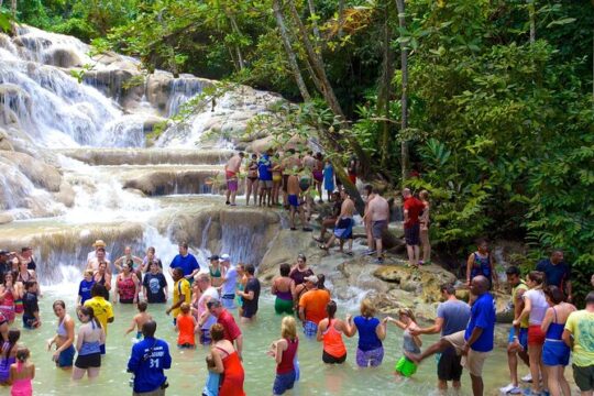 Private Round Trip Transport to Dunns River and Blue Hole