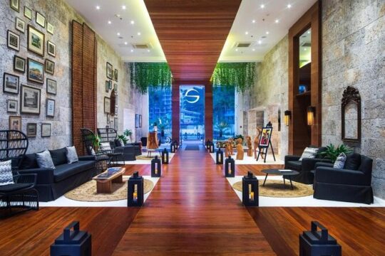 Private Airport Transfer to S Hotel Jamaica, Montego Bay