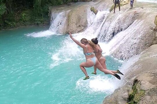 Bluehole, Secret Falls and shopping Day Trip from Montego Bay