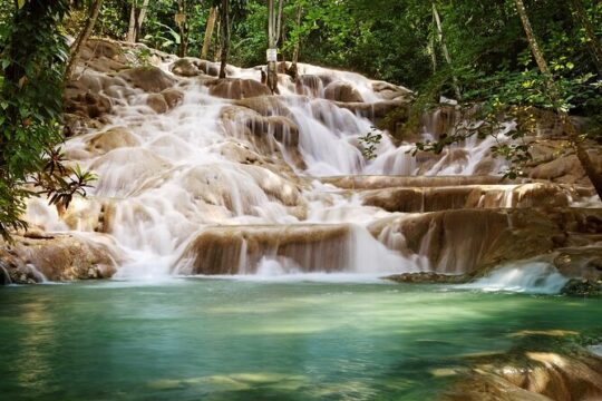 Montego Bay Tour to Blue Hole & Dunns River Falls
