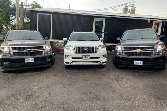 Private Luxury Airport Transfer to Montego Bay, Negril, Ocho Rios