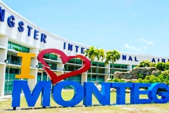 Private Round Trip Airport Transfer from Montego Bay to Ocho Rios