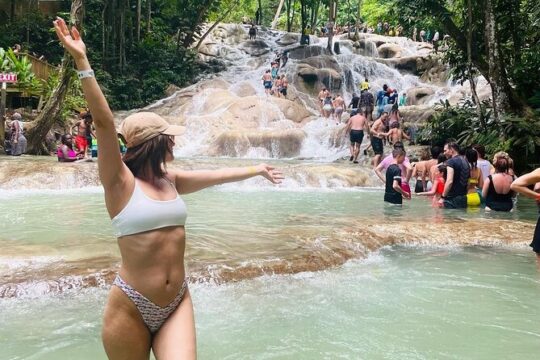 Private Dunn’s River Falls and Bluehole River From Montego Bay