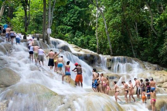 Blue Hole and Dunn's River Falls Private Tour from Montego Bay